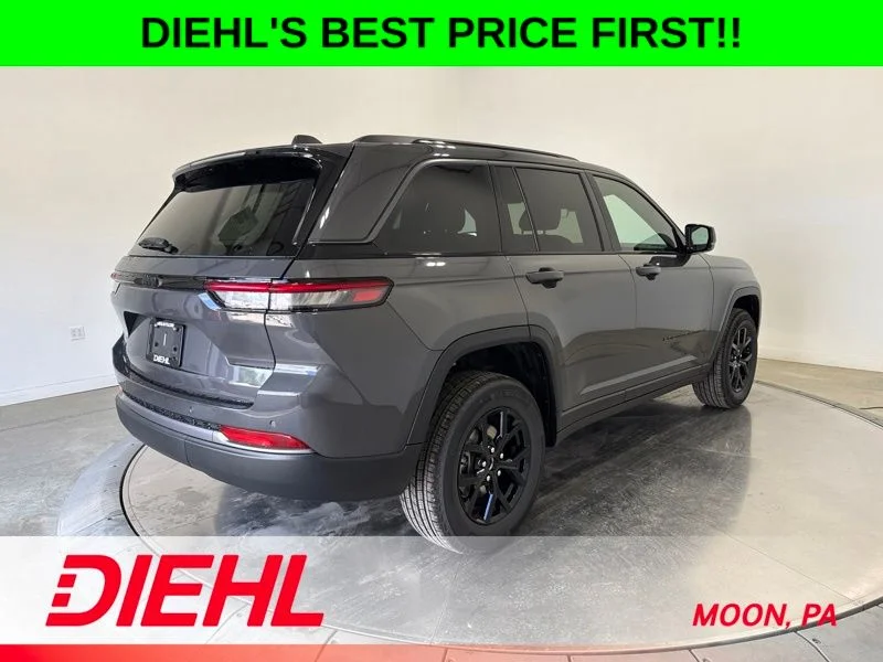 New 2026 Baltic Gray Metallic Clearcoat Jeep Altitude image 7