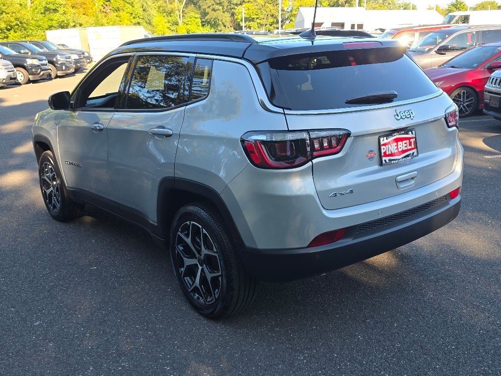 2026 Jeep Compass Limited - Photo 15