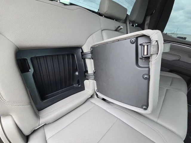 Used 2025 White Chevrolet LTZ image 17