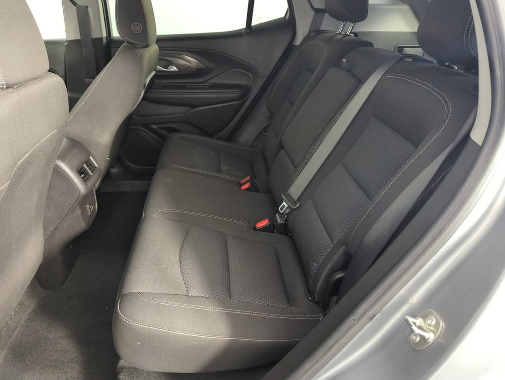 Used 2024 Sterling Metallic GMC SLE image 27