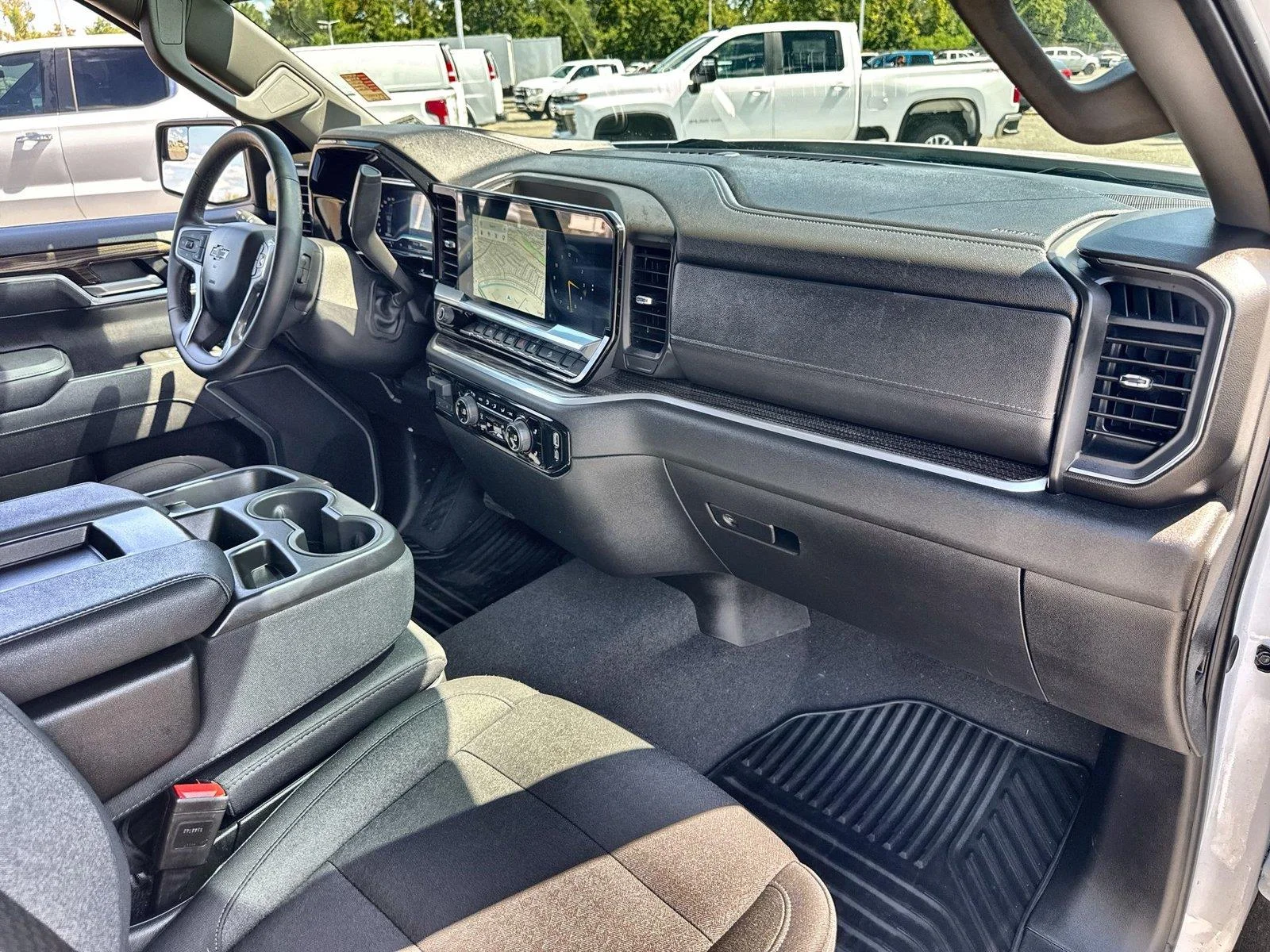 Certified Used 2025 Summit White Chevrolet RST image 28