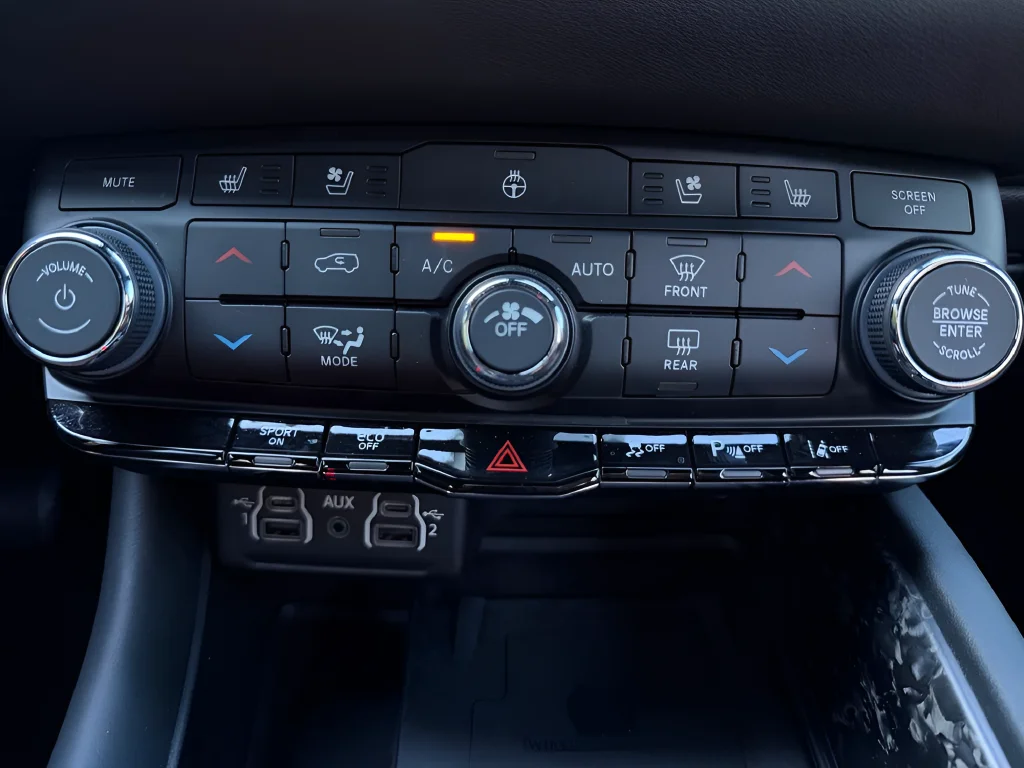 Used 2023 Gray Dodge R/T Premium image 33