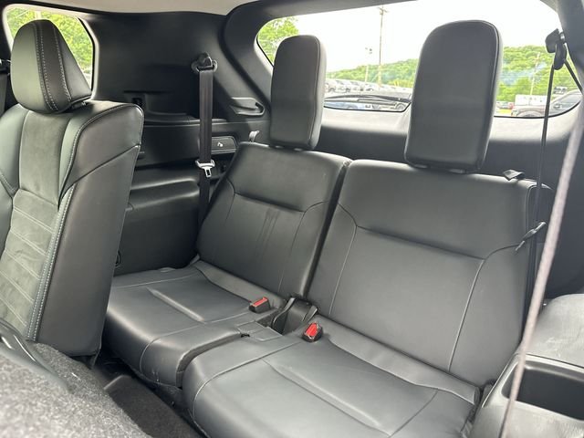 Used 2024 Graphite Gray Mitsubishi SE image 27