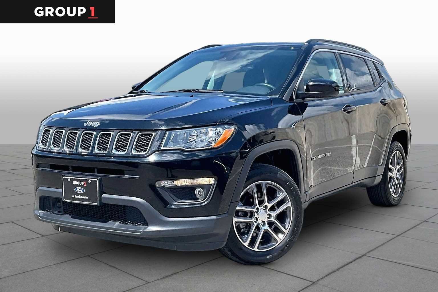2020 Jeep Compass Sun & Safety 4X4's photo