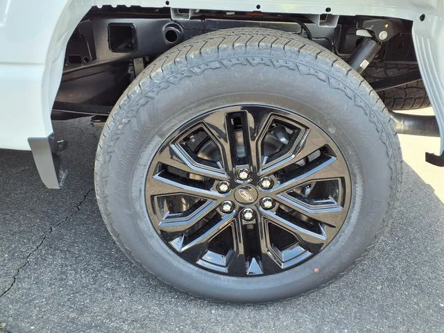 New 2026 Oxford White Ford Lariat image 16