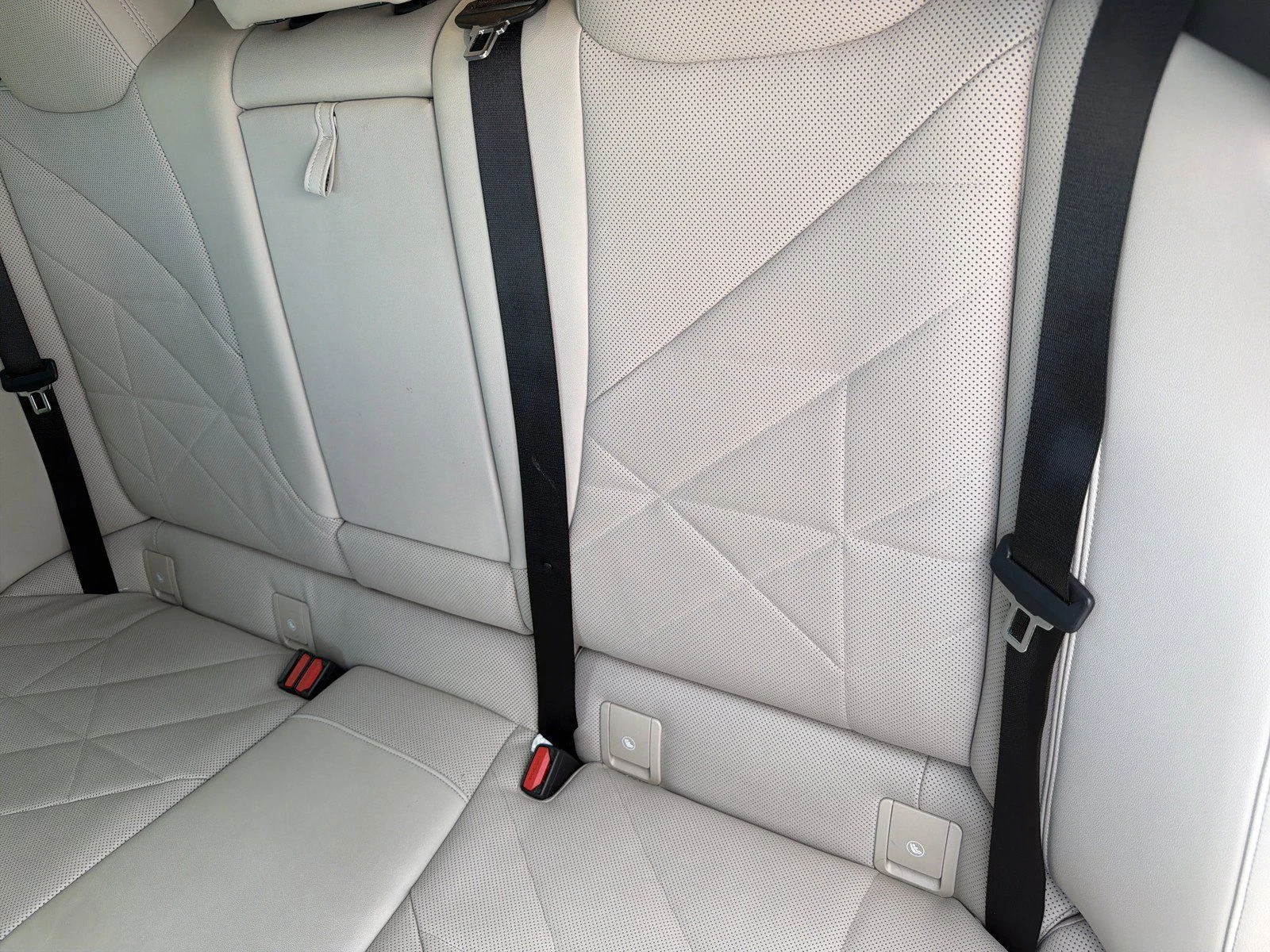 2023 BMW iX Base - Photo 22