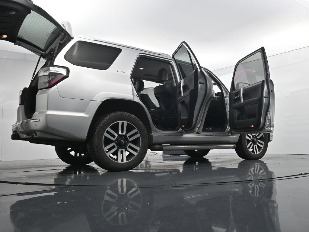 Used 2016 Silver Toyota Limited image 29