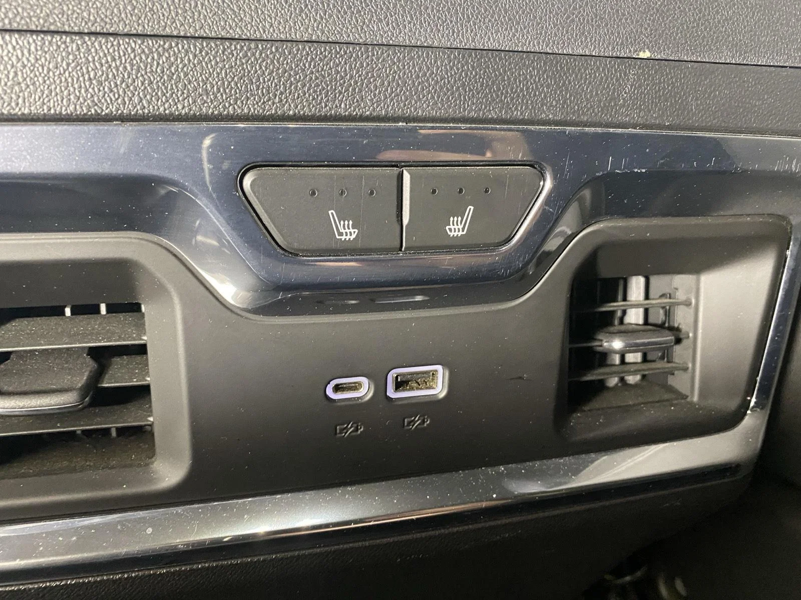 Used 2023 Black Chevrolet LTZ image 27