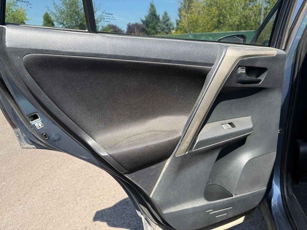 Used 2013 Shoreline Mist Toyota XLE image 19