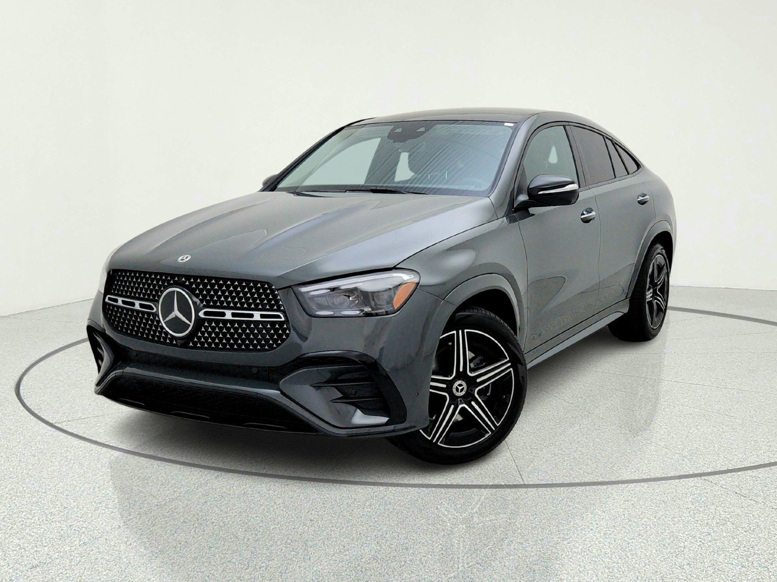 New 2026 MANUFAKTUR Silicon Grey Mercedes-Benz GLE 450 4MATIC® Coupe image 23