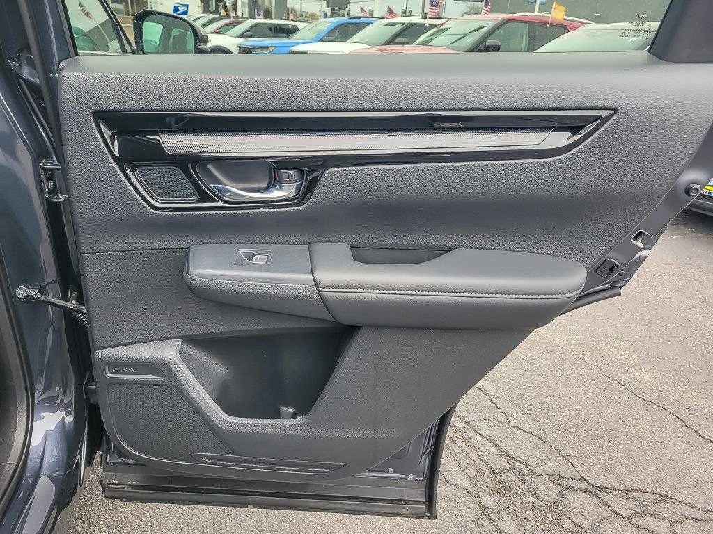 Used 2025 Gray Honda EX-L image 29