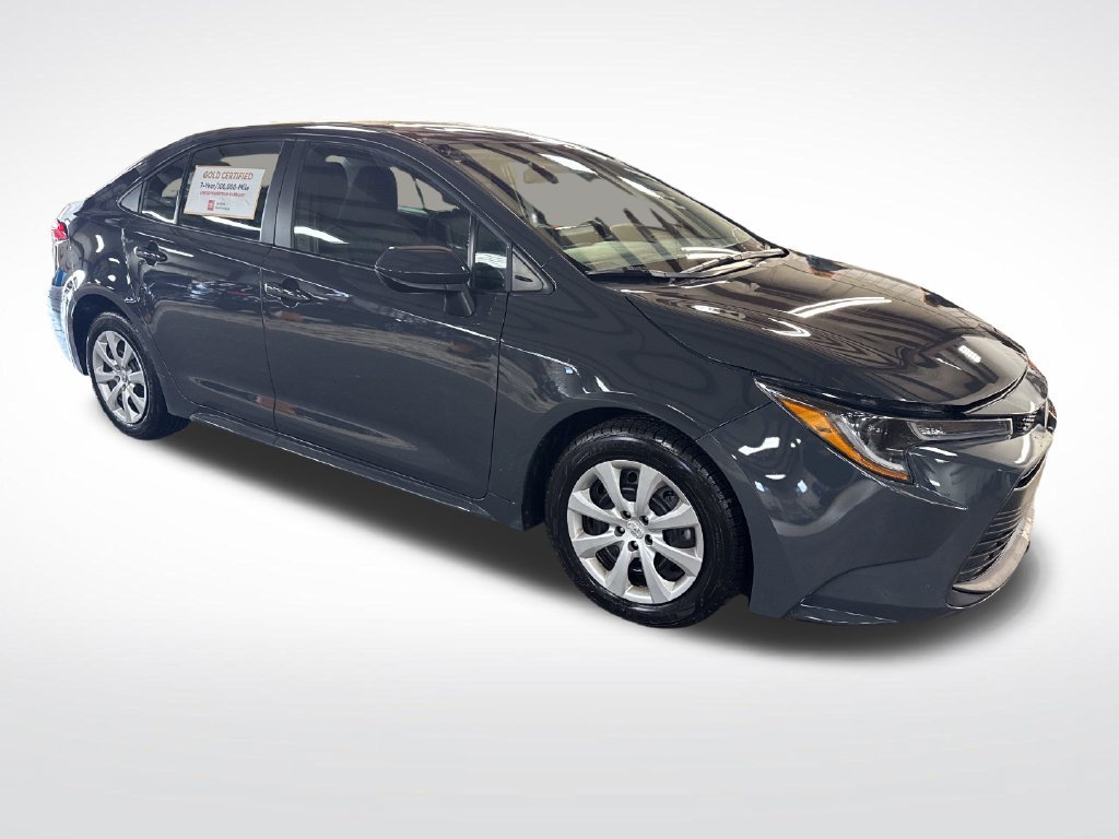 Certified Used 2025  Toyota LE image 7