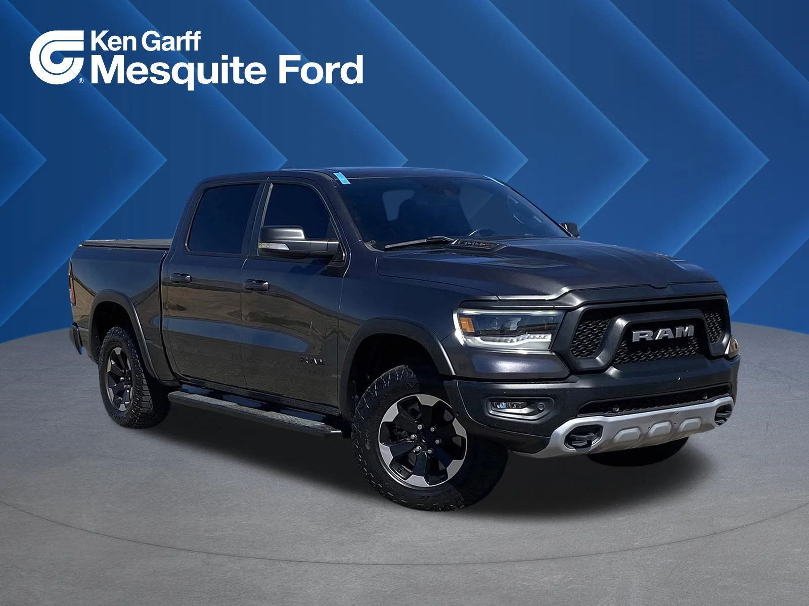2020 RAM 1500 Rebel 4x4 Crew Cab 5'7's photo
