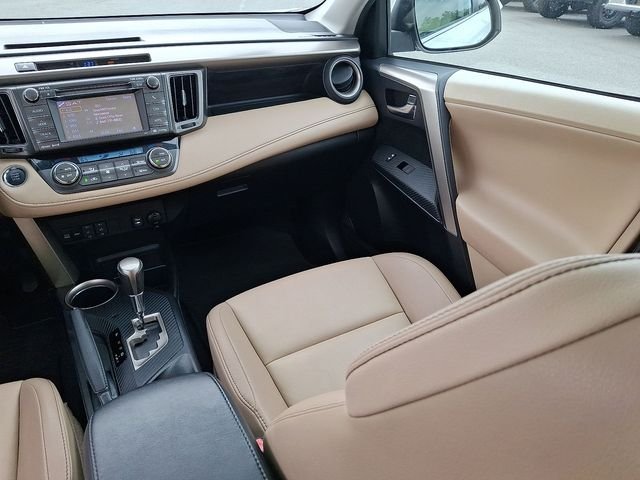Used 2013 White Toyota Limited image 11