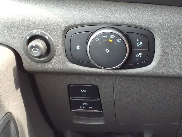 New 2026 Carbonized Gray Metallic Ford Base image 38