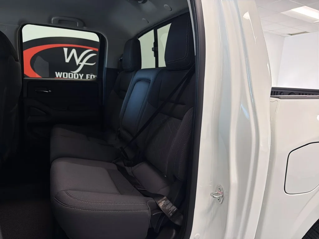 New 2027 White Nissan SV image 9