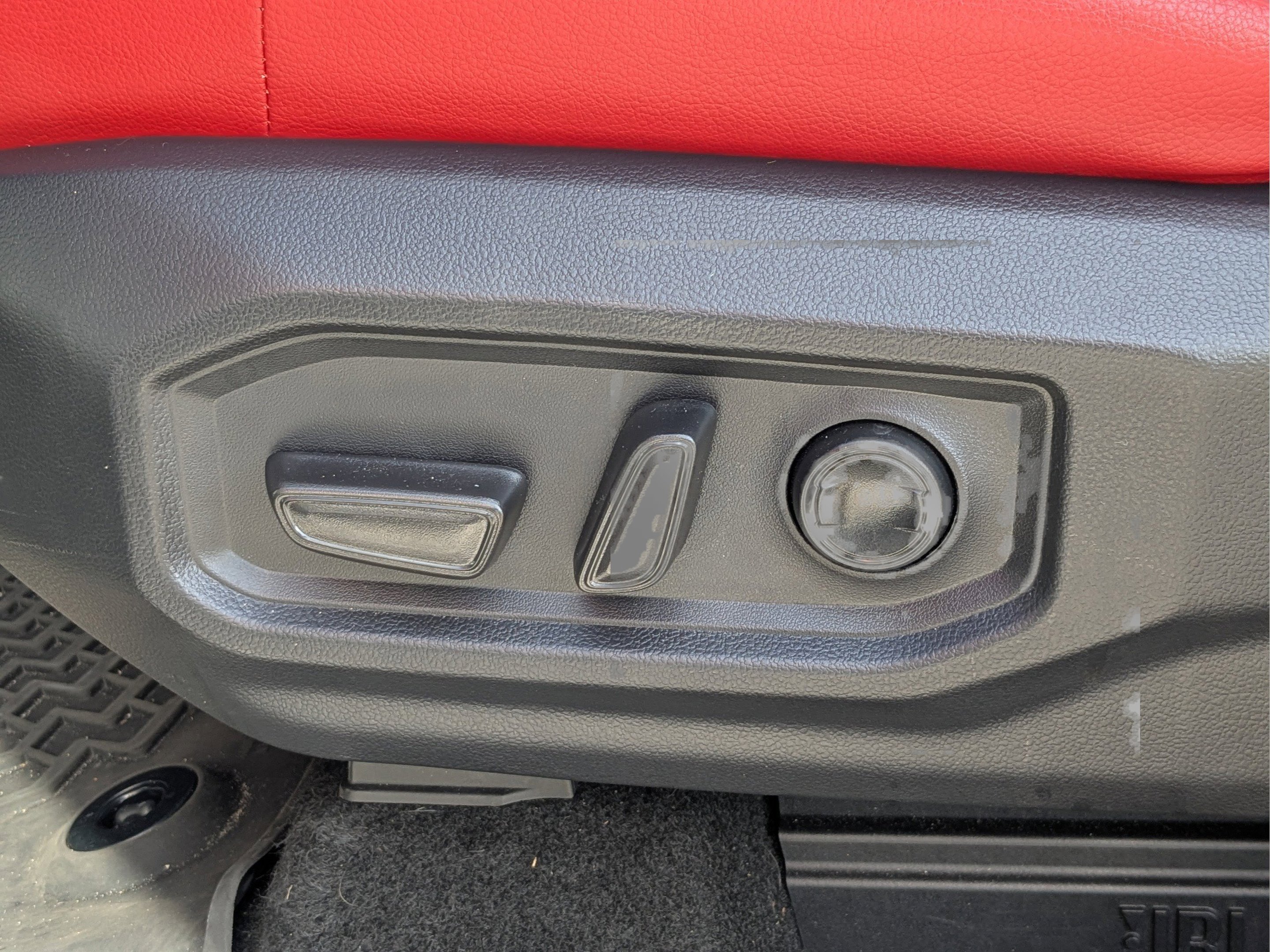 2022 Toyota Tundra TRD Pro - Photo 18