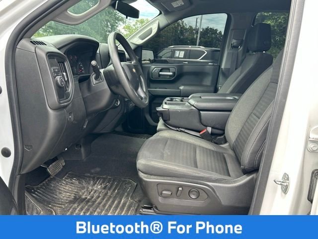 Used 2022 White Chevrolet Custom image 20