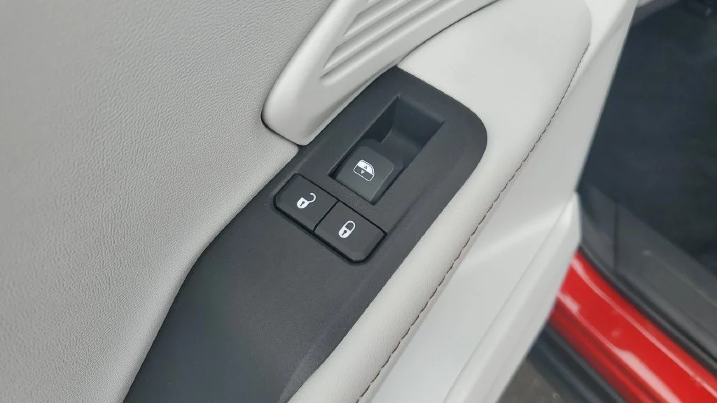 Used 2026 Red Jeep Limited image 19