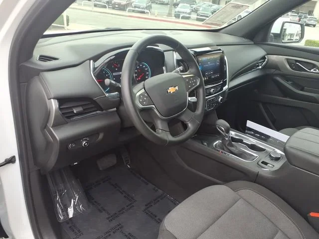 Used 2023 Summit White Chevrolet LT Cloth image 13