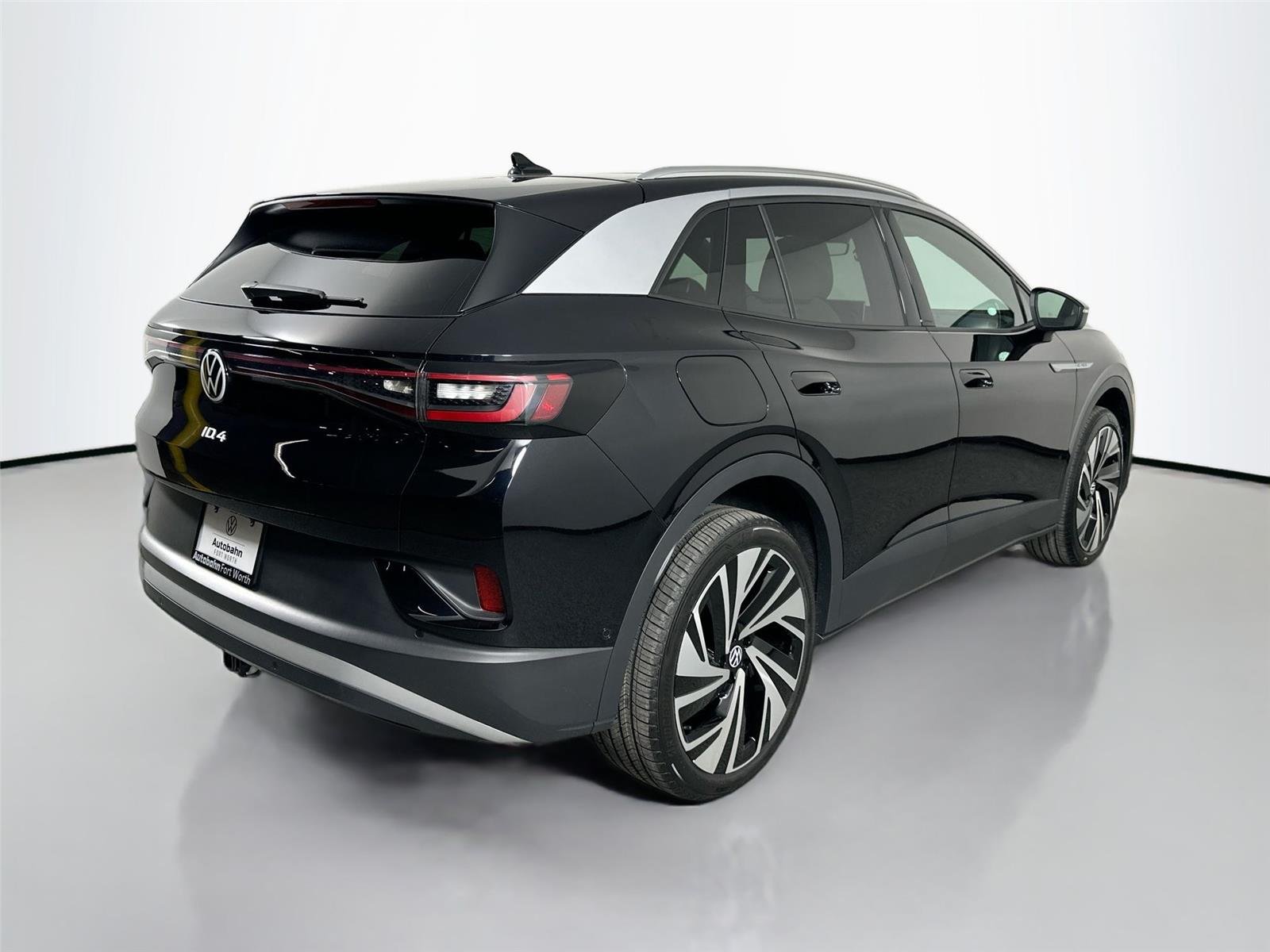New 2025 deep black pearl Volkswagen Pro S Plus image 4