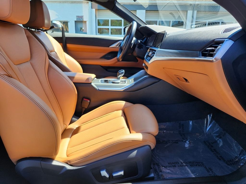 Used 2022 Blue BMW M440i xDrive image 19