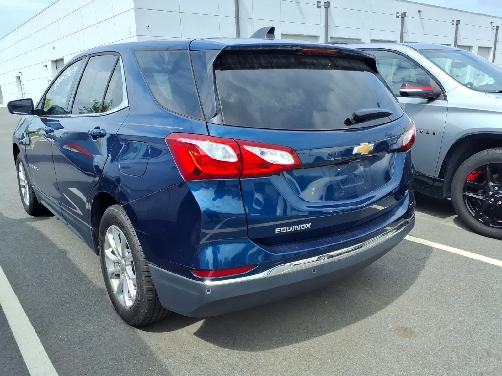 Used 2020 Pacific Blue Metallic Chevrolet LT image 10