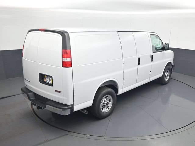 2026 GMC Savana Cargo Work Van - Photo 19