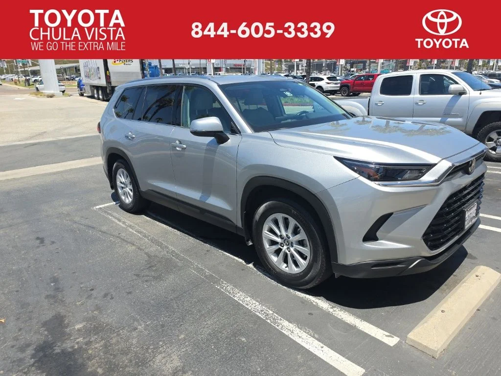 Used 2024 Silver Toyota XLE image 1