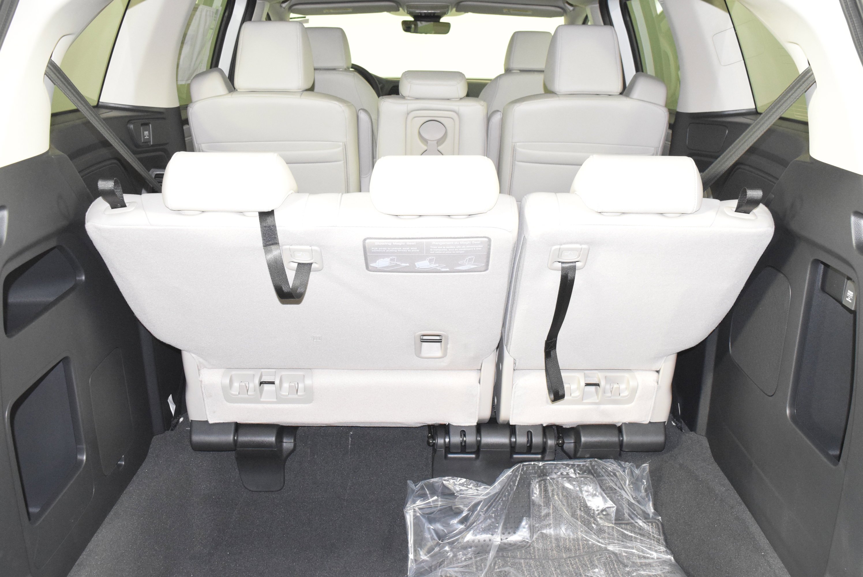 New 2026 Platinum White Pearl Honda EX-L image 16
