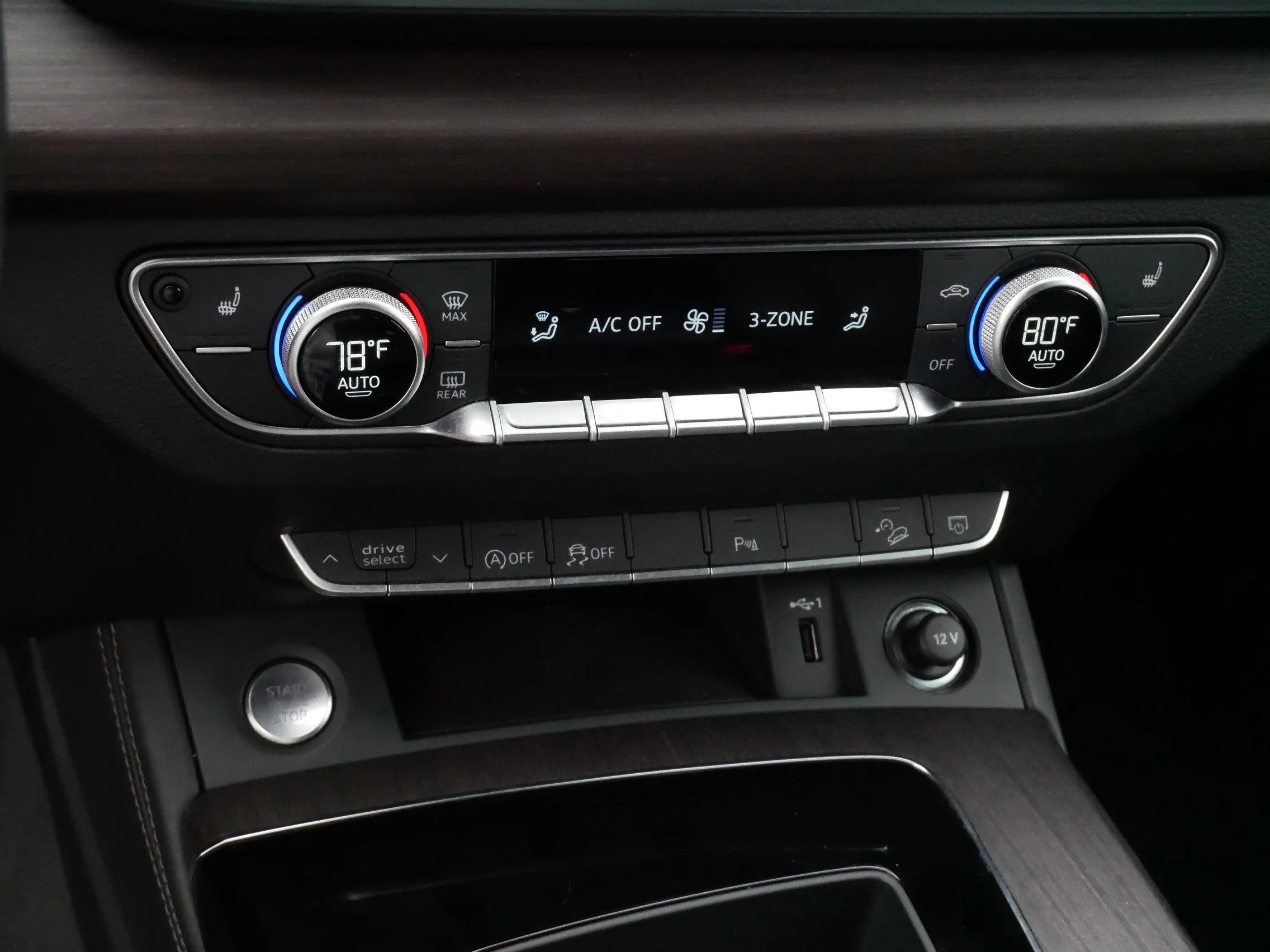 Used 2023 Daytona Gray Pearl Effect Audi S line Premium Plus image 23