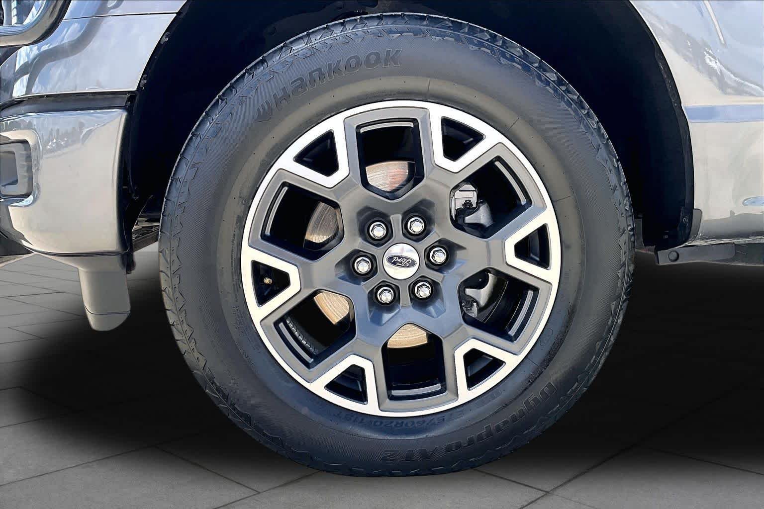 Used 2024 Carbonized Gray Metallic Ford STX image 11