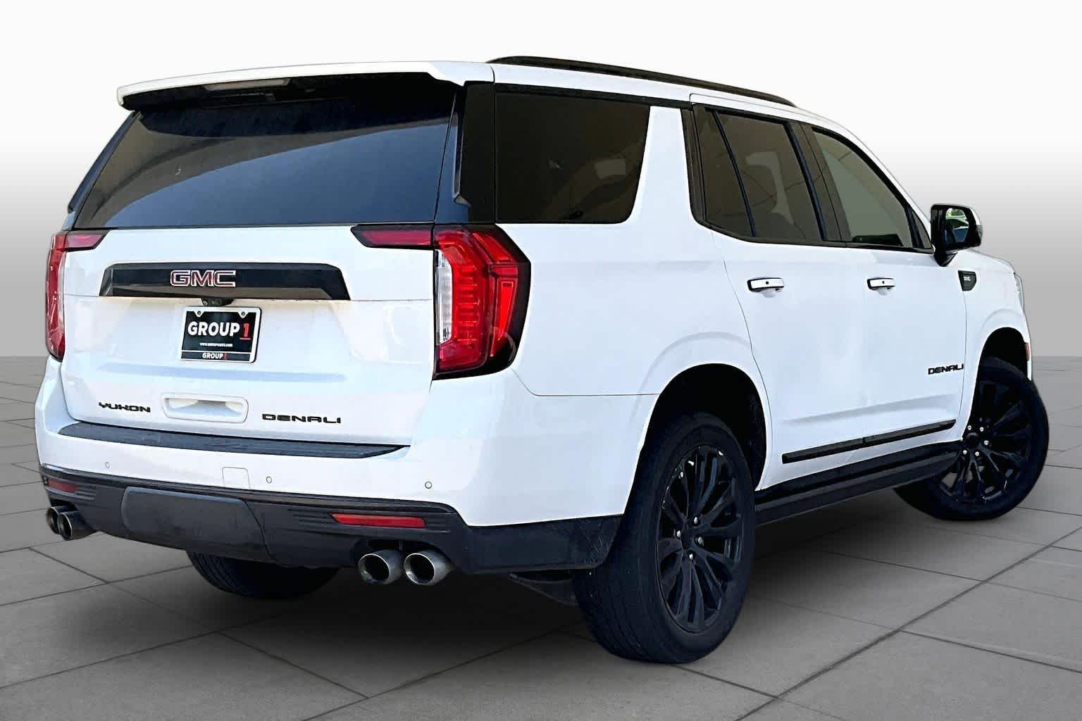 Used 2021 Summit White GMC Denali image 12