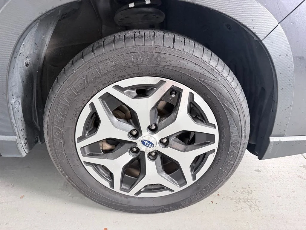 Used 2019 Gray Subaru Premium image 4