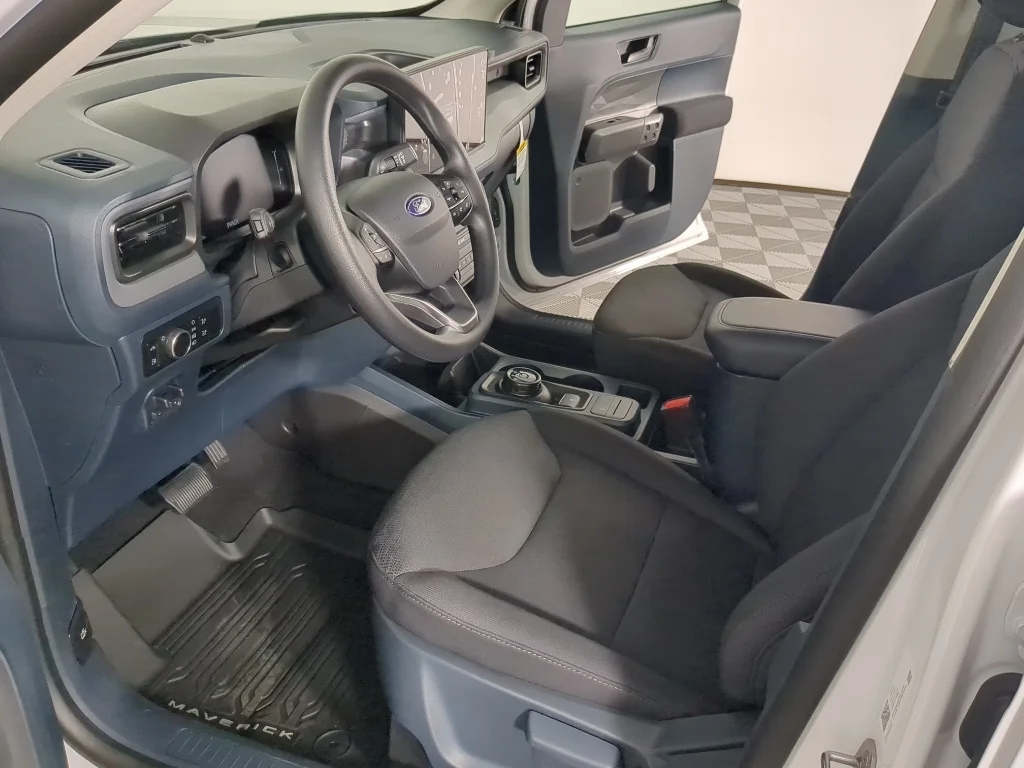 New 2026 Oxford White Ford XL image 10