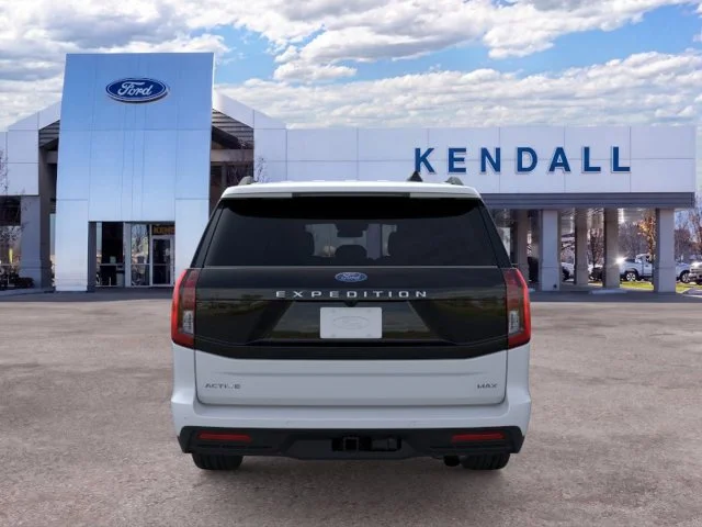 Used 2026 Silver Metallic Ford Active image 5