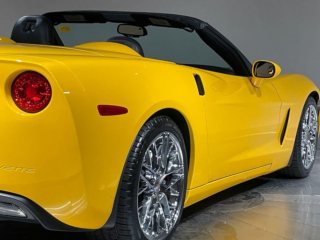 Used 2005 Yellow Chevrolet Base image 29
