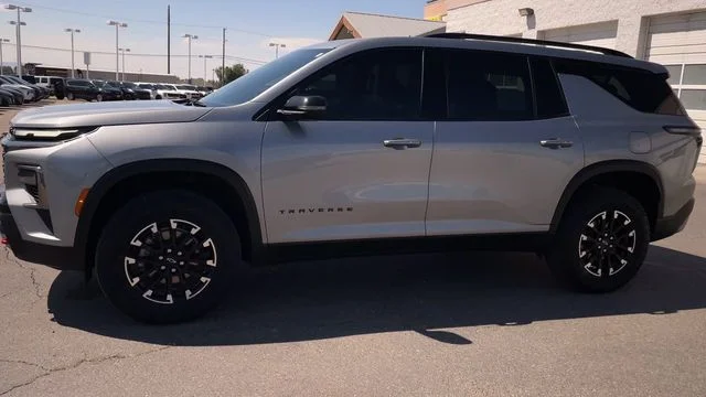 2025 Chevrolet Traverse Z71 - Photo 6