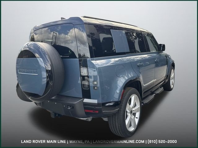 New 2026 Tasman Blue LAND ROVER X-Dynamic SE image 4