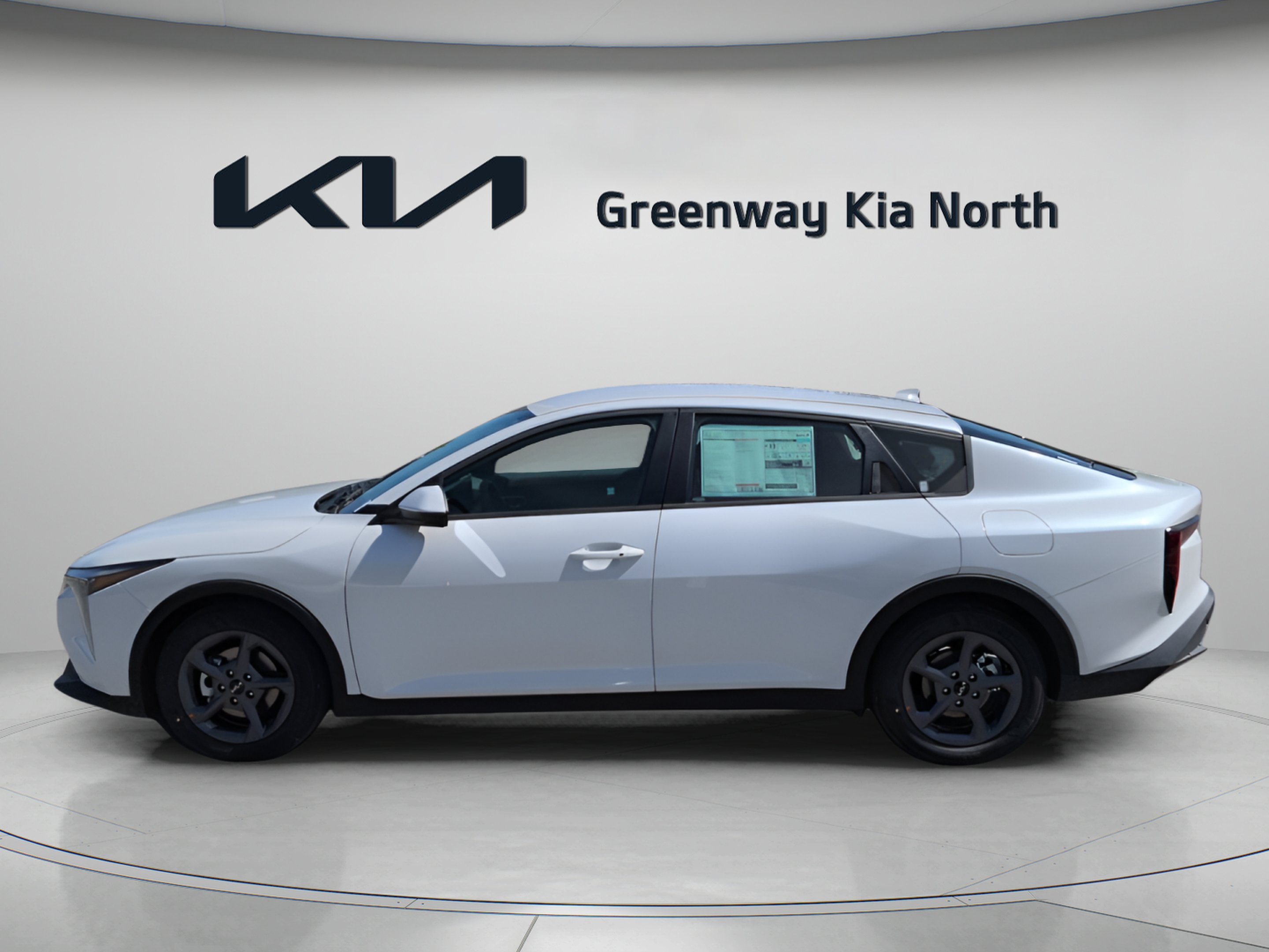 New 2026 Snow White Pearl Kia LXS image 5