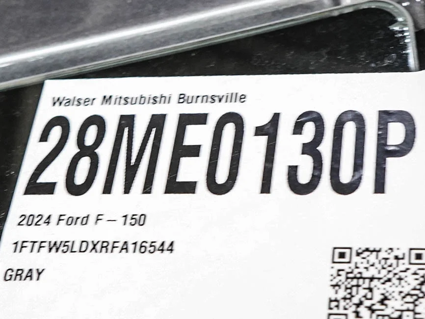 Used 2024 Gray Ford LARIAT image 32
