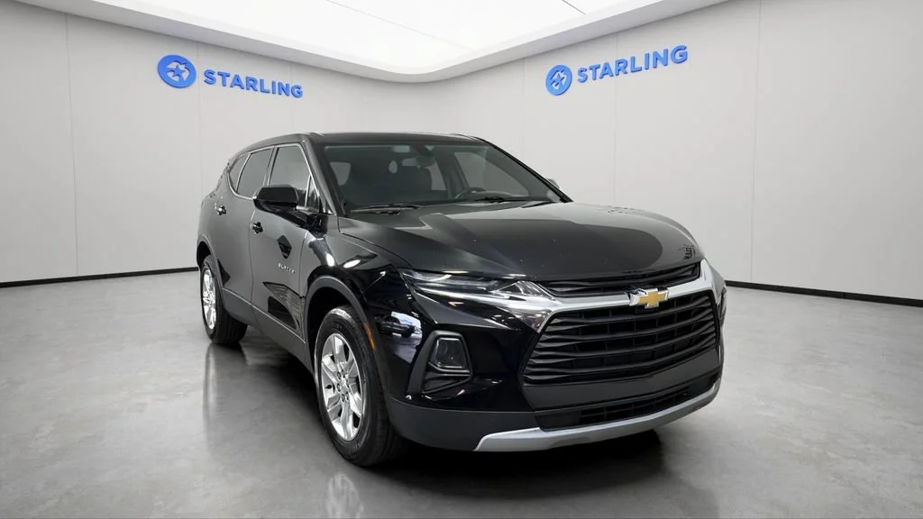 Used 2019 BLACK Chevrolet FWD 4dr w/1LT image 14