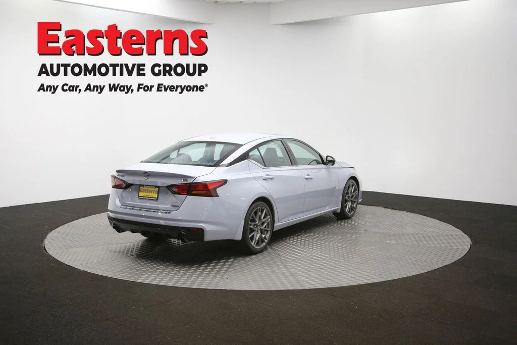 Used 2023 Gray Nissan 2.5 SL image 40