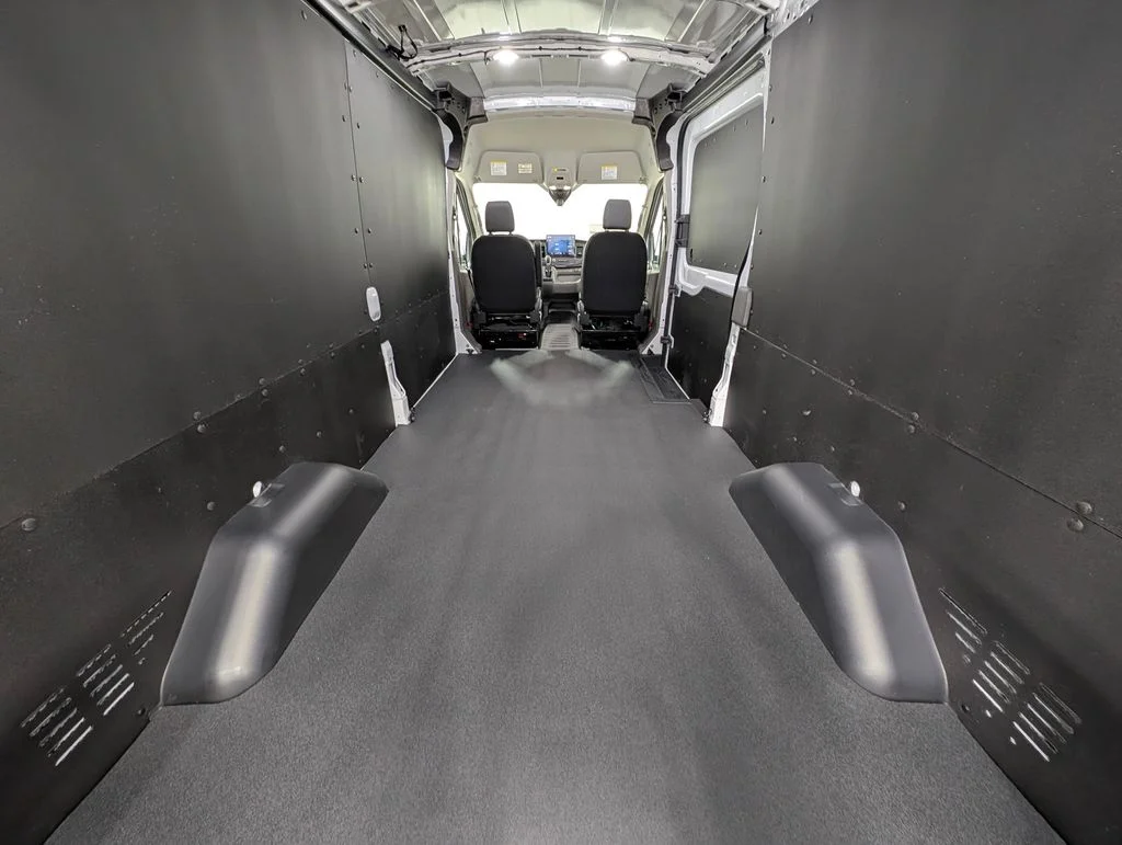 New 2026 Oxford White Ford Cargo Van image 19