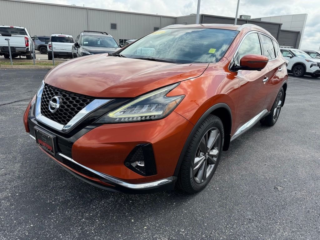 Used 2020 Orange Nissan Platinum image 43