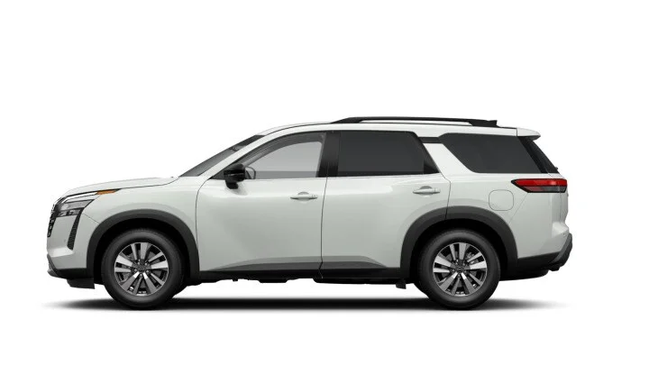 New 2026 QBE Everest WH Nissan SL Front-Wheel Drive image 1