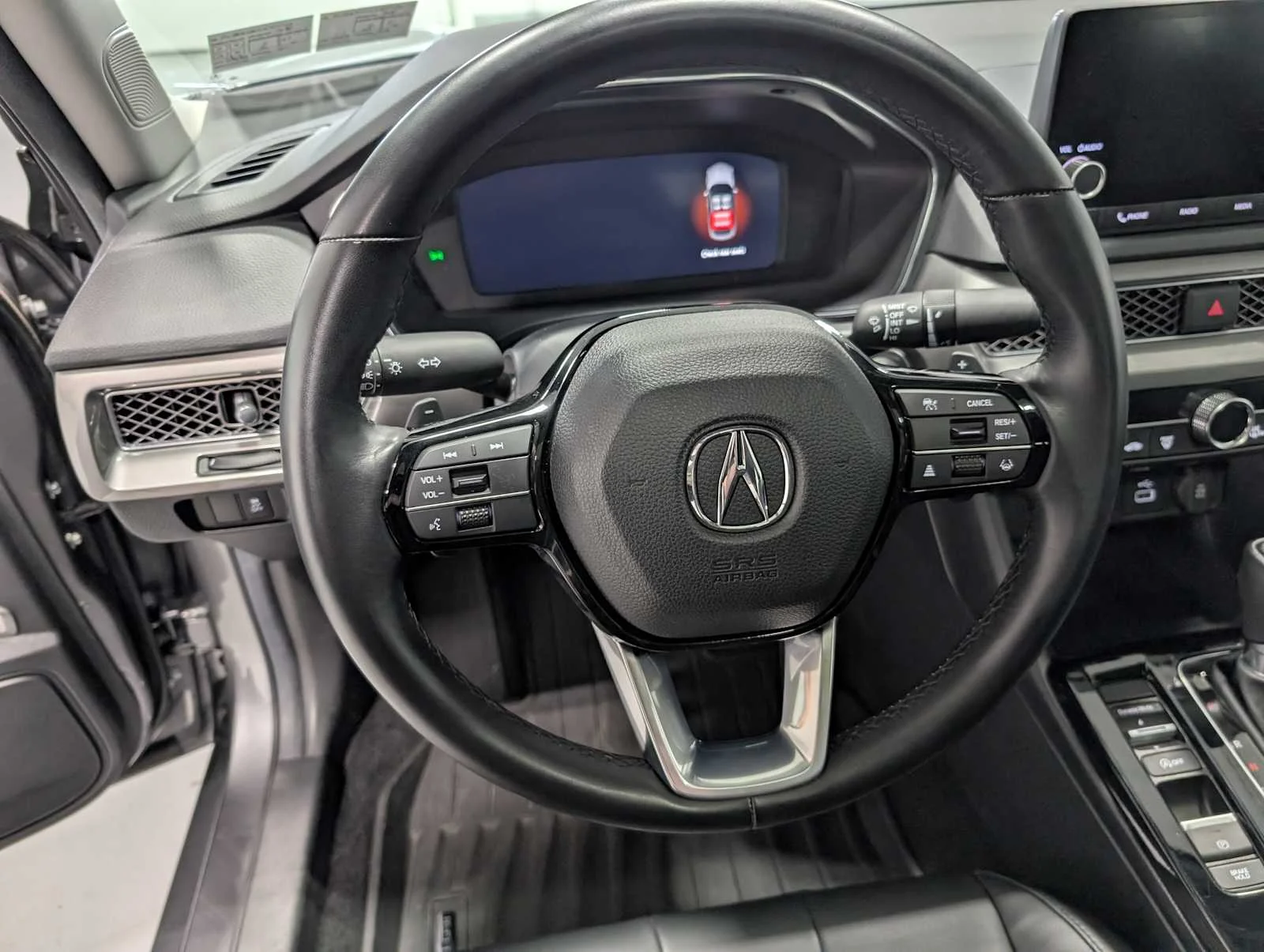 Used 2025 Liquid Carbon Metallic Acura  image 35