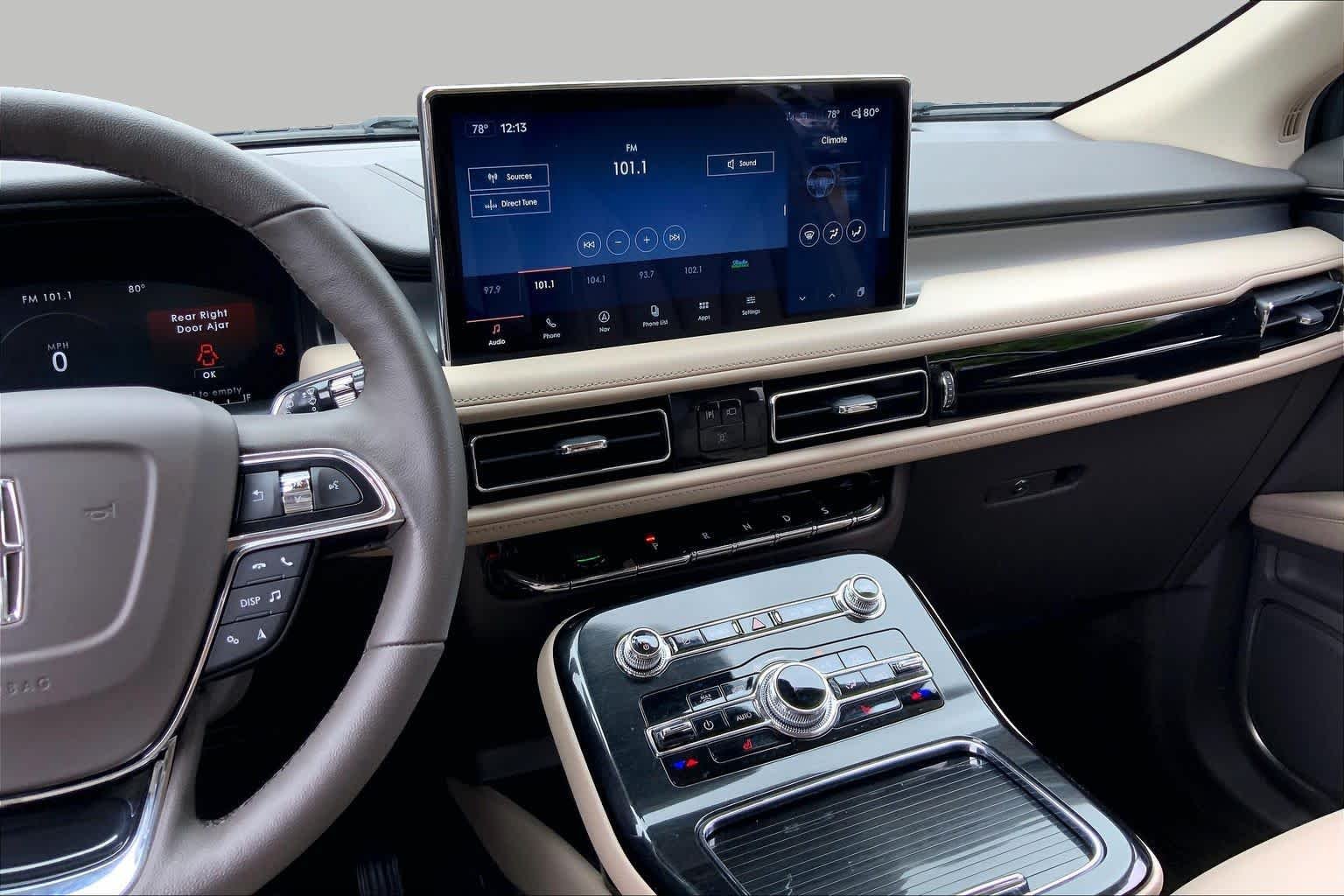 Used 2023 Flight Blue Lincoln Standard image 7