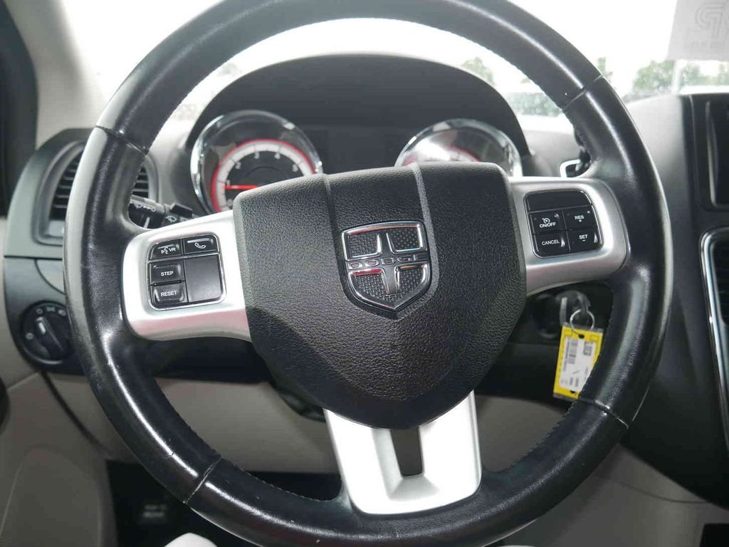 Used 2017 Black Dodge SE image 33