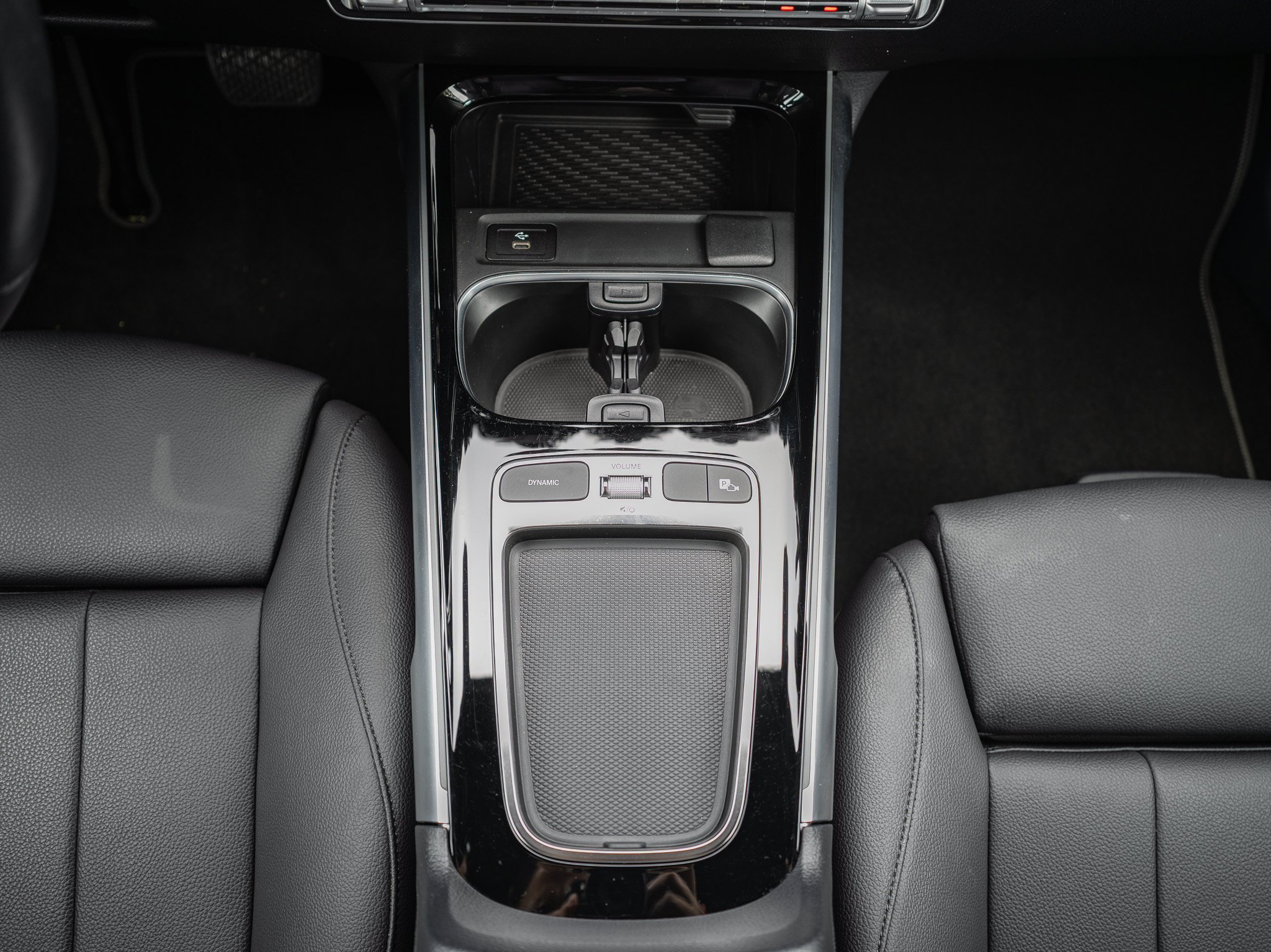 Certified Used 2025 Night Black Mercedes-Benz GLB 250 image 23